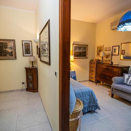 Appartement Courrier-House à Aci Castello Extérieur photo