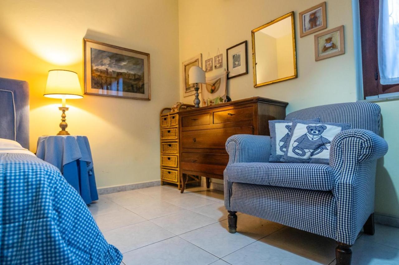 Appartement Courrier-House à Aci Castello Extérieur photo