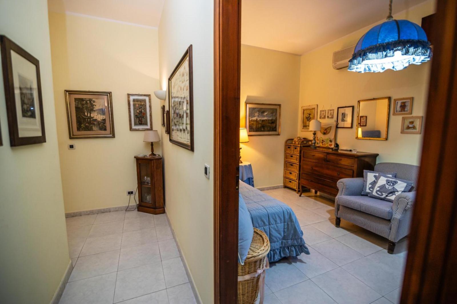 Appartement Courrier-House à Aci Castello Extérieur photo